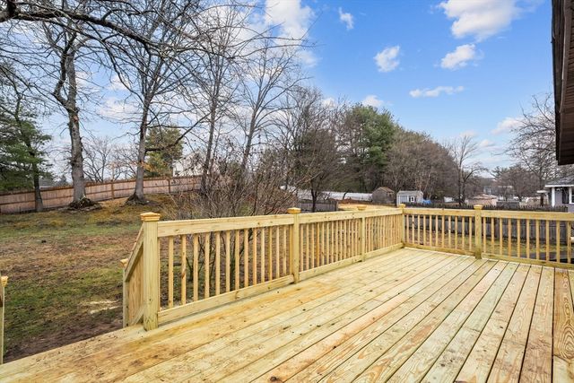 15 Phillip Rd, Billerica, MA 01821