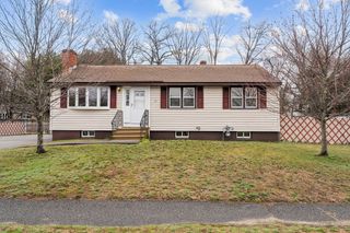15 Phillip Rd, Billerica, MA 01821