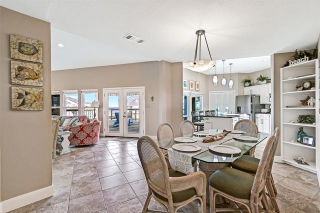 17614 Glei, Galveston, TX 77554