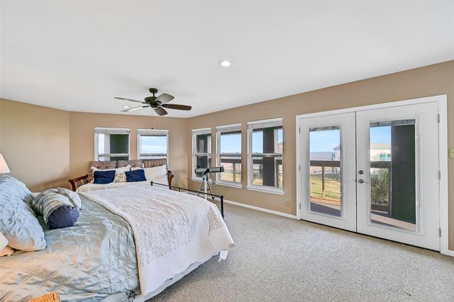 17614 Glei, Galveston, TX 77554