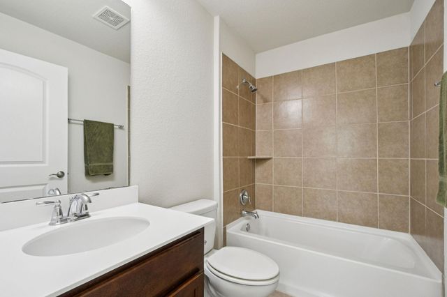 803 Hamilton LN, Georgetown, TX 78633