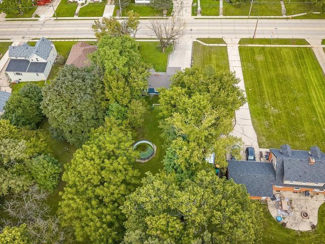 111 Lord Street, Edgerton, WI 53534