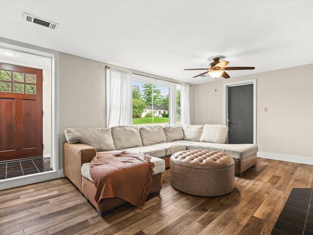 111 Lord Street, Edgerton, WI 53534