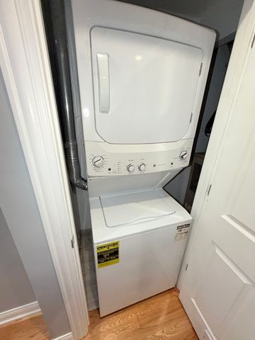 4204 N MELVINA Avenue 2, Chicago, IL 60634