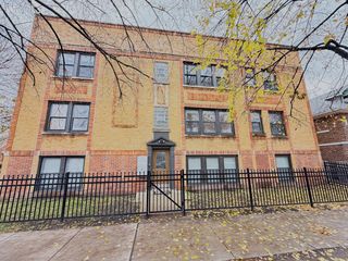 4204 N MELVINA Avenue 2, Chicago, IL 60634