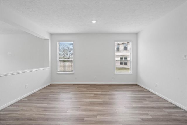 709 Appaloosa Meadow Drive, Magnolia, TX 77354