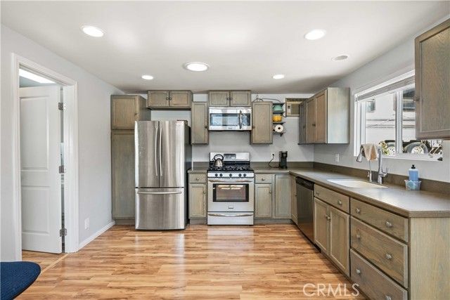 28274 San Martinez Grande Canyon Road, Castaic, CA 91384