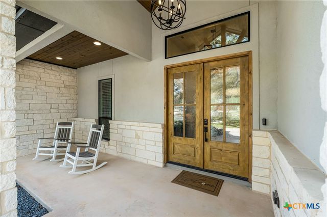 2406 Geneseo Oaks, New Braunfels, TX 78132