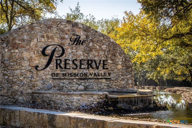 2406 Geneseo Oaks, New Braunfels, TX 78132