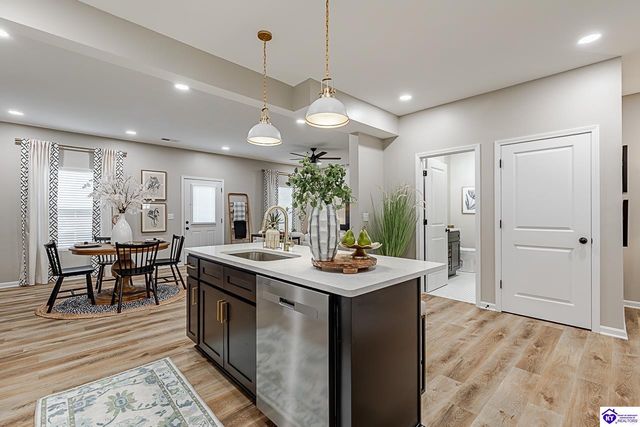 304 B Village Brooke Drive, Elizabethtown, KY 42701