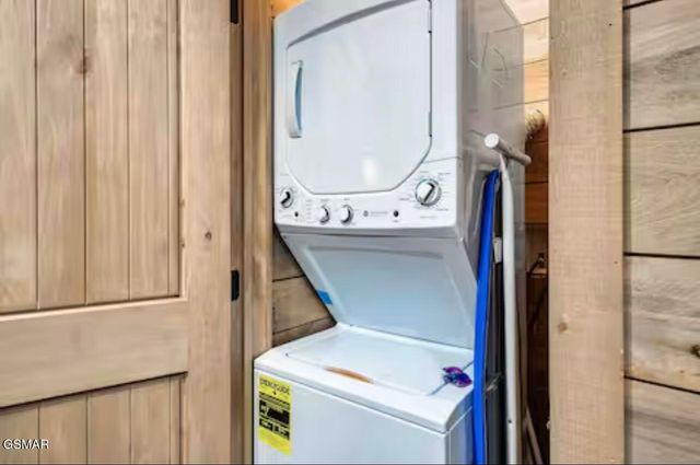 1508 Mountain Drive, Sevierville, TN 37876