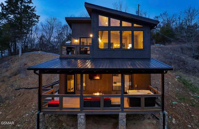 1508 Mountain Drive, Sevierville, TN 37876