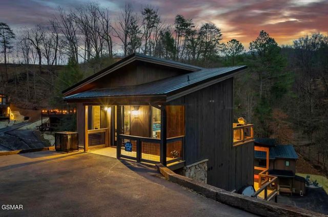 1508 Mountain Drive, Sevierville, TN 37876