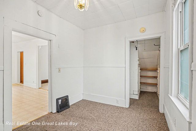 623 N Woodbridge Street, Saginaw, MI 48602