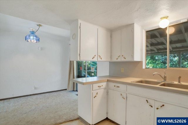 3043 Hammel St NE, Salem, OR 97301