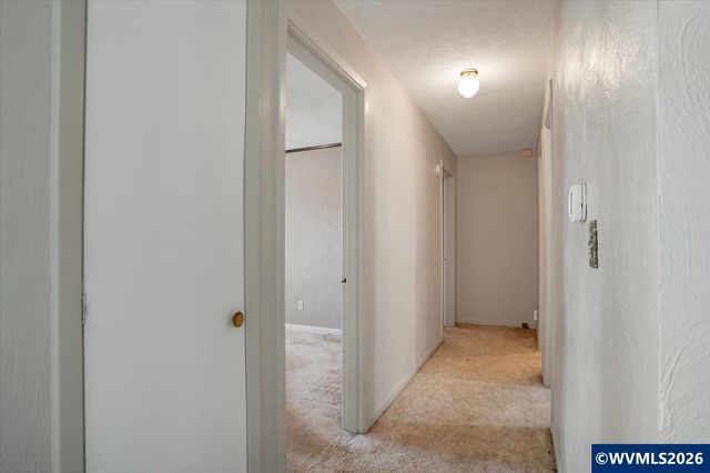3043 Hammel St NE, Salem, OR 97301