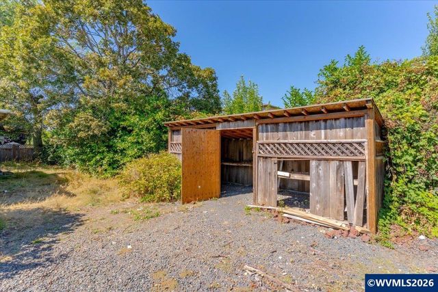 3043 Hammel St NE, Salem, OR 97301