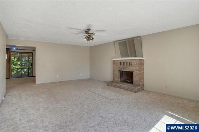 3043 Hammel St NE, Salem, OR 97301