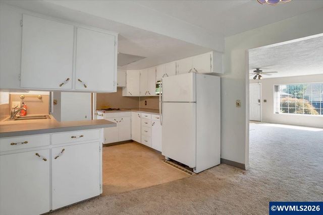 3043 Hammel St NE, Salem, OR 97301