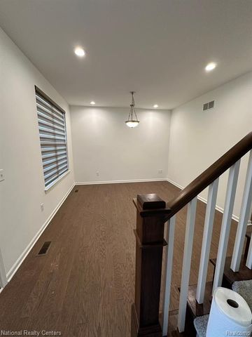 51051 Baileys Landing, Canton, MI 48187