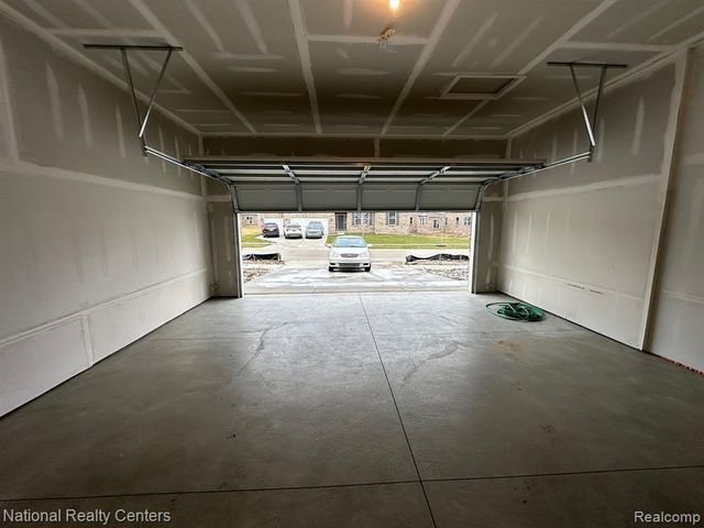 51051 Baileys Landing, Canton, MI 48187