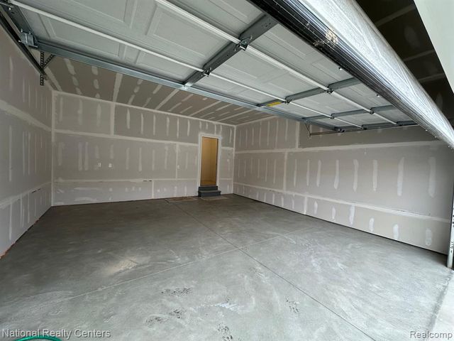 51051 Baileys Landing, Canton, MI 48187