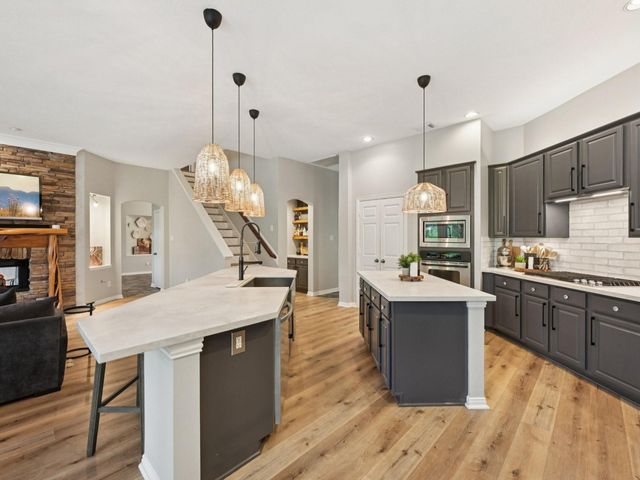 2037 Lakeside Drive, Seabrook, TX 77586