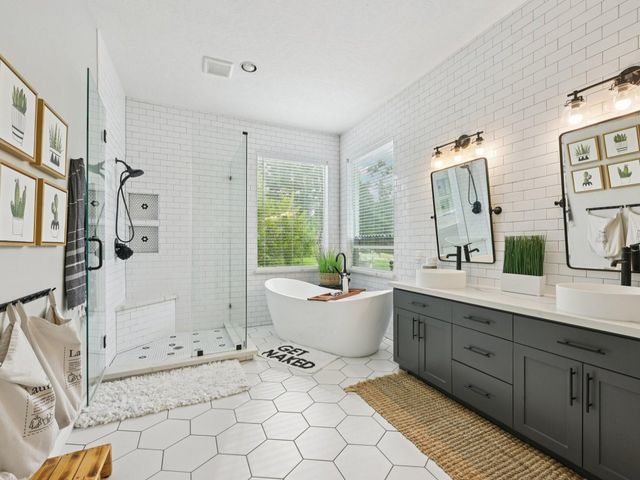 2037 Lakeside Drive, Seabrook, TX 77586