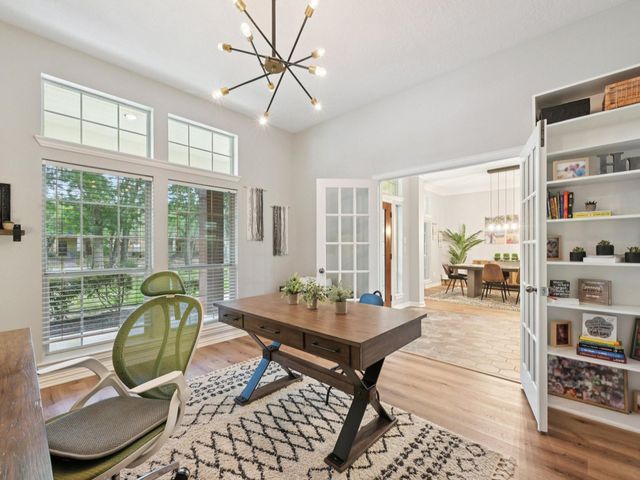 2037 Lakeside Drive, Seabrook, TX 77586