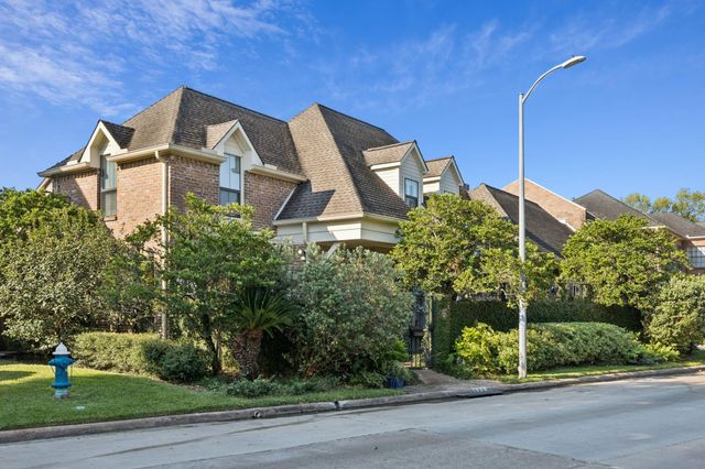 4964 Post Oak Timber Drive, Houston, TX 77056