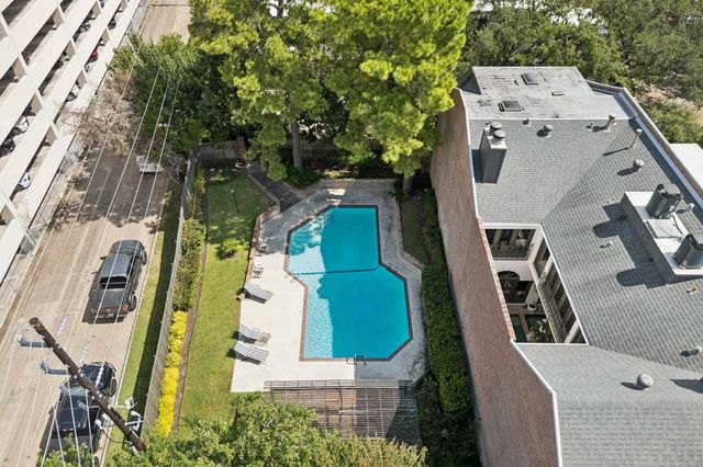 4964 Post Oak Timber Drive, Houston, TX 77056