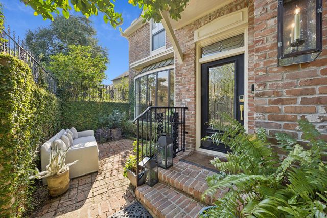 4964 Post Oak Timber Drive, Houston, TX 77056