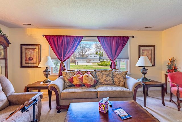 3011 W Stradling Drive, Muncie, IN 47304