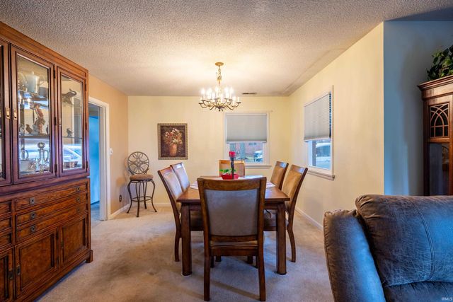 3011 W Stradling Drive, Muncie, IN 47304