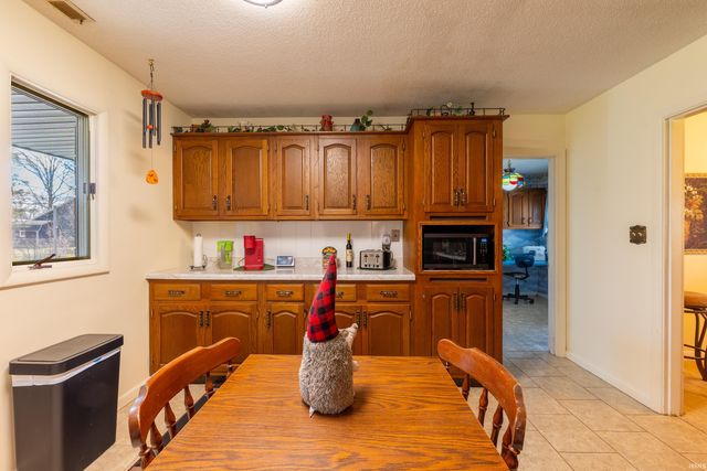 3011 W Stradling Drive, Muncie, IN 47304