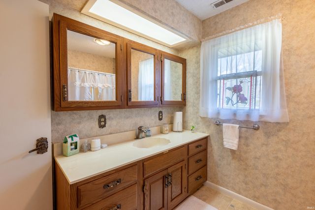 3011 W Stradling Drive, Muncie, IN 47304