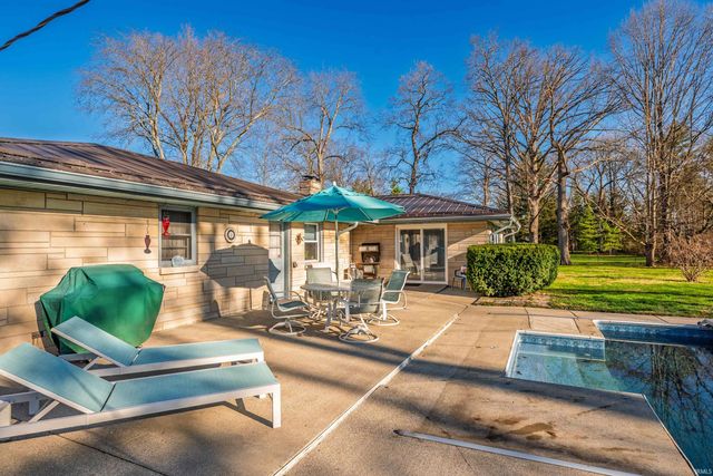 3011 W Stradling Drive, Muncie, IN 47304