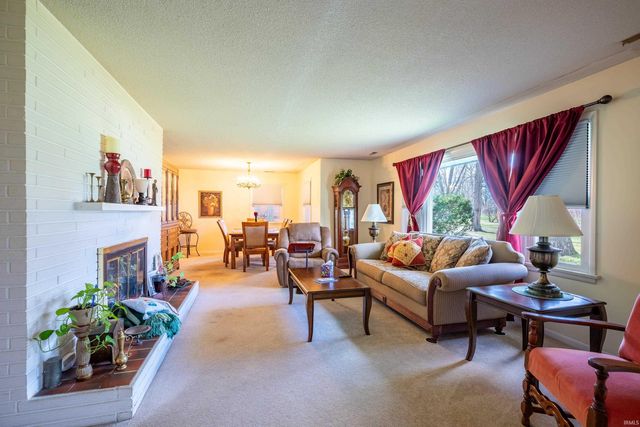 3011 W Stradling Drive, Muncie, IN 47304