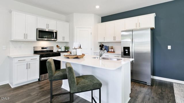 7431 Bourbon Briar Drive, Raleigh, NC 27604