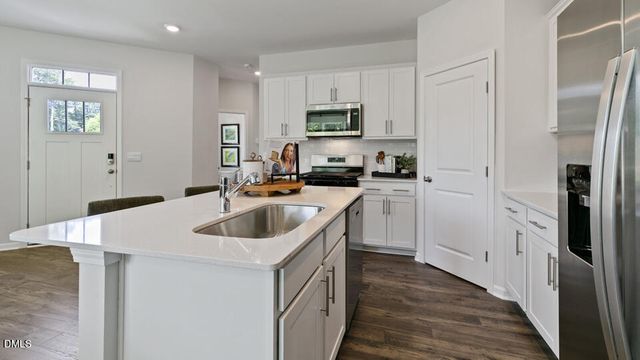 7431 Bourbon Briar Drive, Raleigh, NC 27604