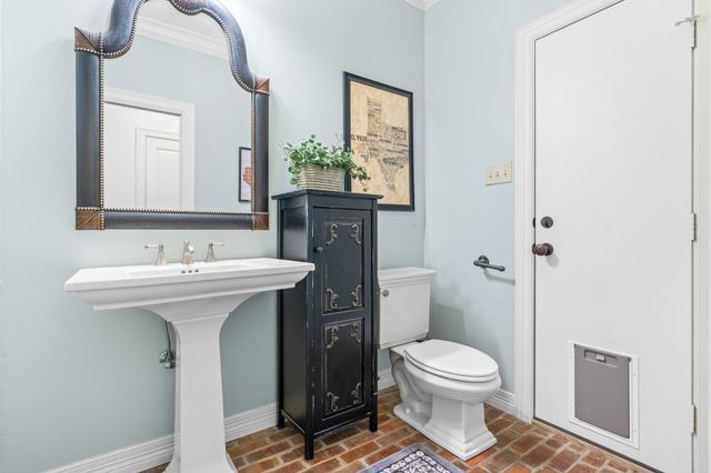 840 Winding Trail, Crawford, TX 76638