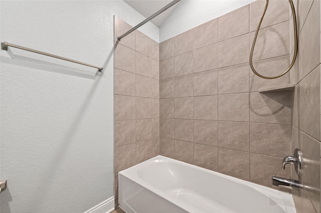 2350 Strong Horse Drive, Conroe, TX 77301