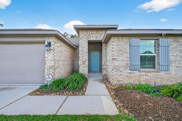 2350 Strong Horse Drive, Conroe, TX 77301