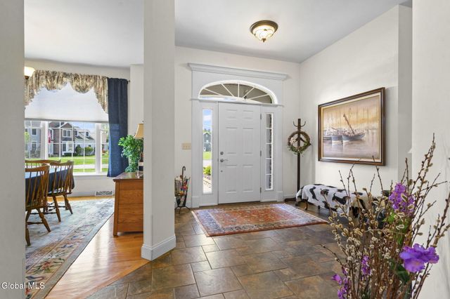 1032 Di Bella Drive, Guilderland, NY 12303