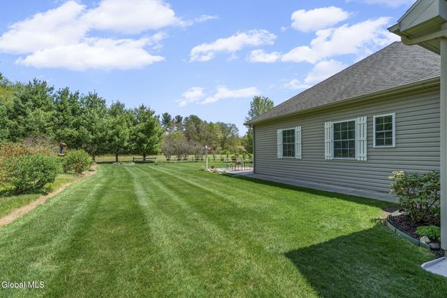 1032 Di Bella Drive, Guilderland, NY 12303