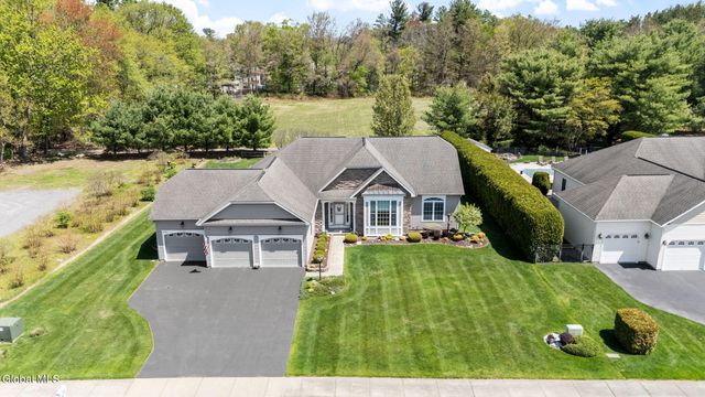 1032 Di Bella Drive, Guilderland, NY 12303