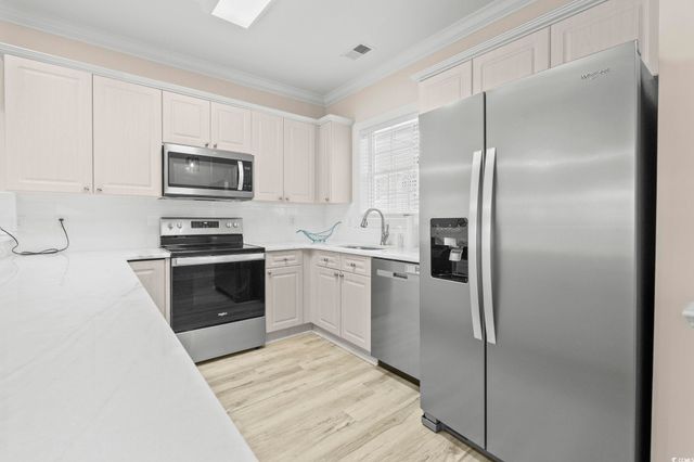 4825 Luster Leaf Cir Apt 103, Myrtle Beach, SC 29577