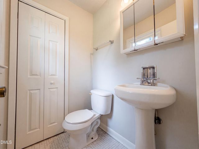 720 Carnegie Drive, Fayetteville, NC 28311