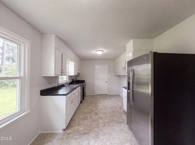720 Carnegie Drive, Fayetteville, NC 28311