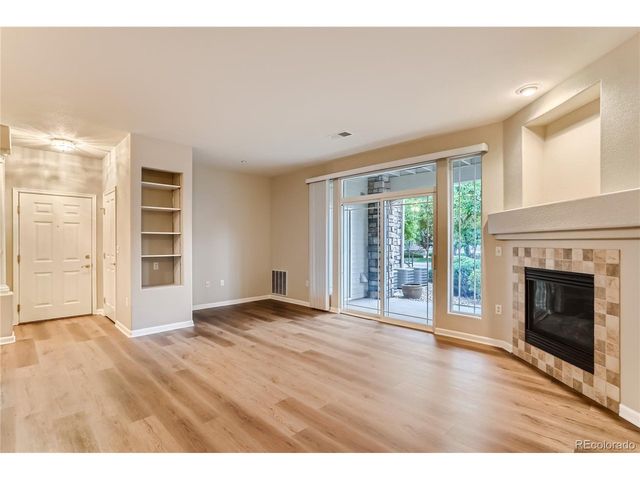 8427 S Hoyt Way 105, Littleton, CO 80128